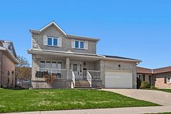 206 Beley Street, Brockville, ON, exterior