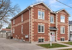 443 Timothy Street, Newmarket, ON, exterior