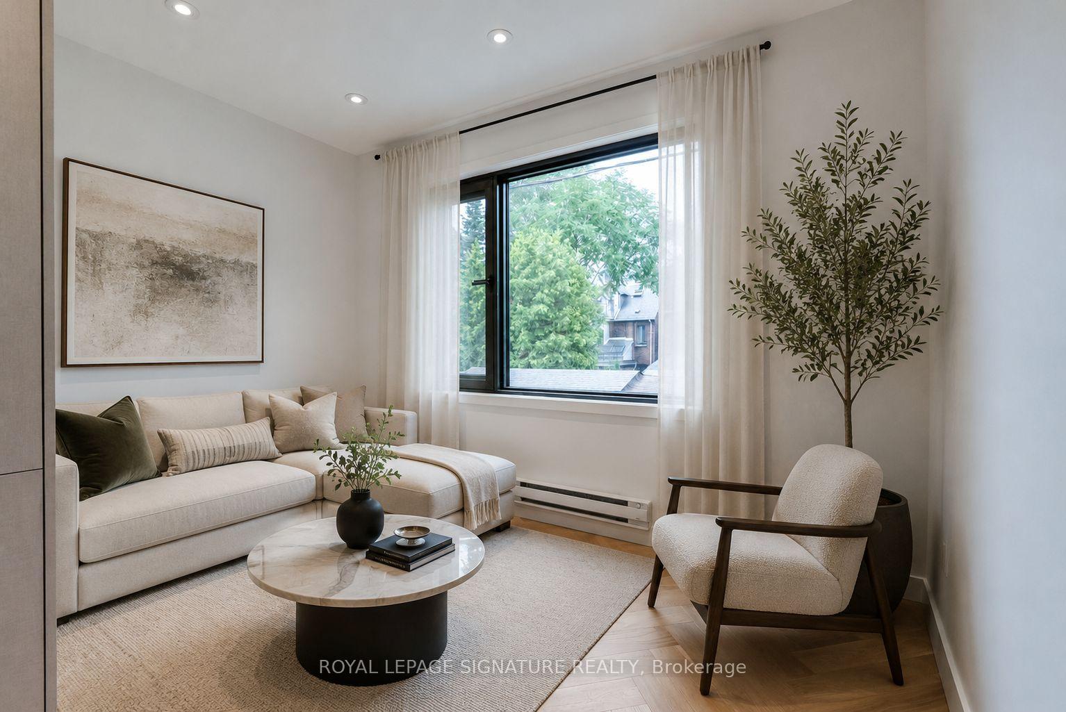 Laneway - 390 Palmerston Boulevard, Toronto C01, ON, exterior