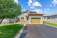 16 Mcavoy Drive, Barrie, ON, exterior