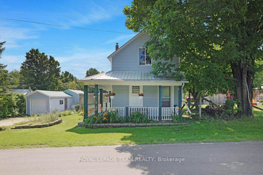 254 Blakeney Road, Mississippi Mills, ON, exterior