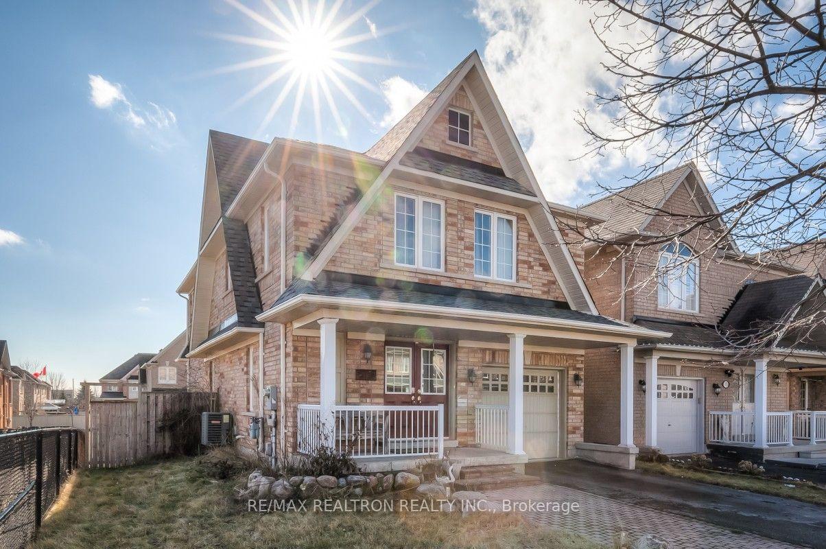 41 Oceanpearl Crescent N, Whitby, ON, exterior