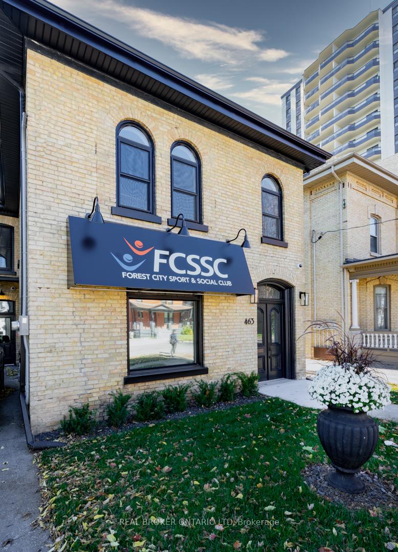 463 King Street, London East, ON, exterior