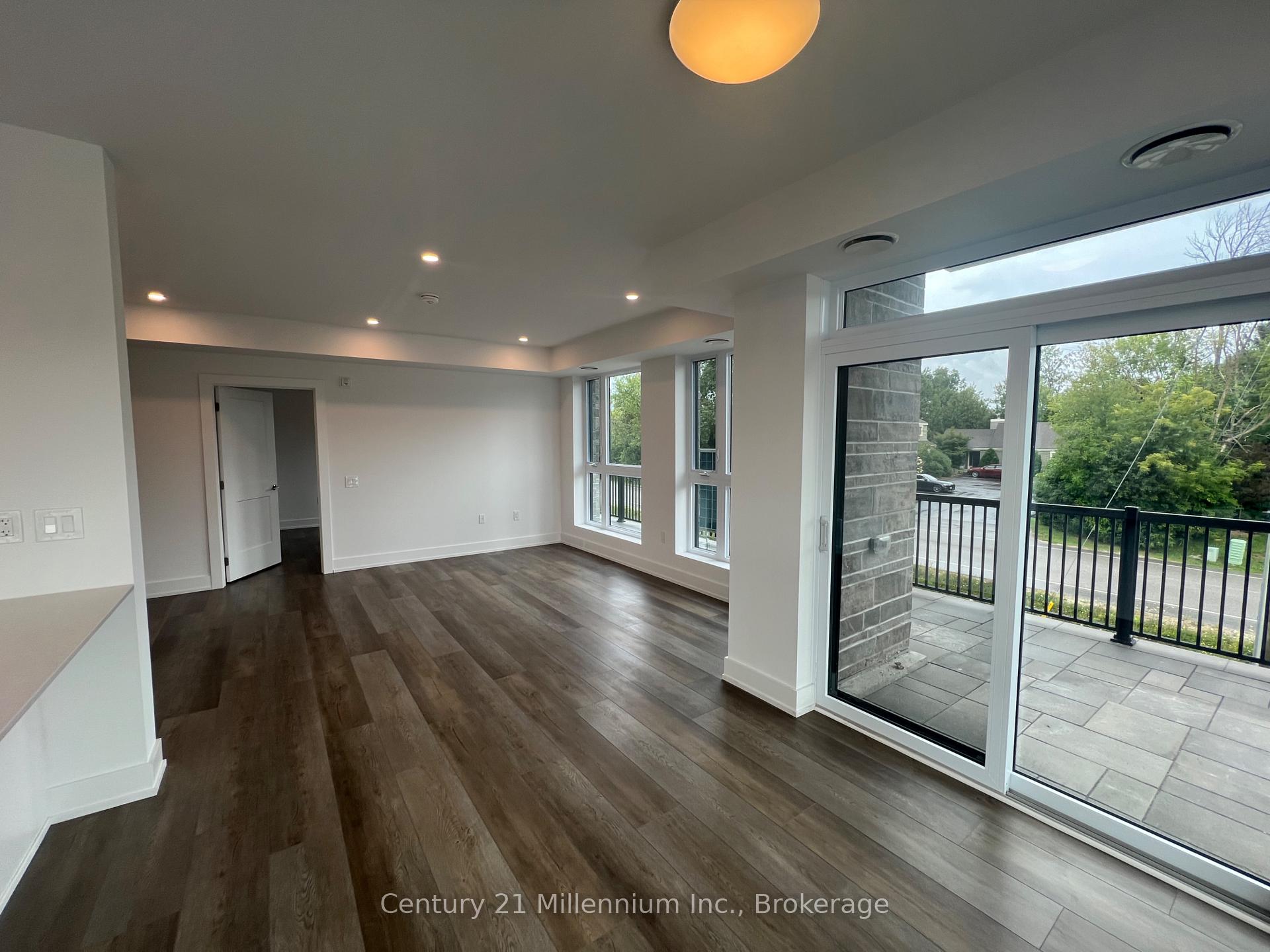 122 - 4 Kimberly Lane, Collingwood, ON, exterior