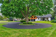 274 Mountain Brow Boulevard, Hamilton, ON, exterior