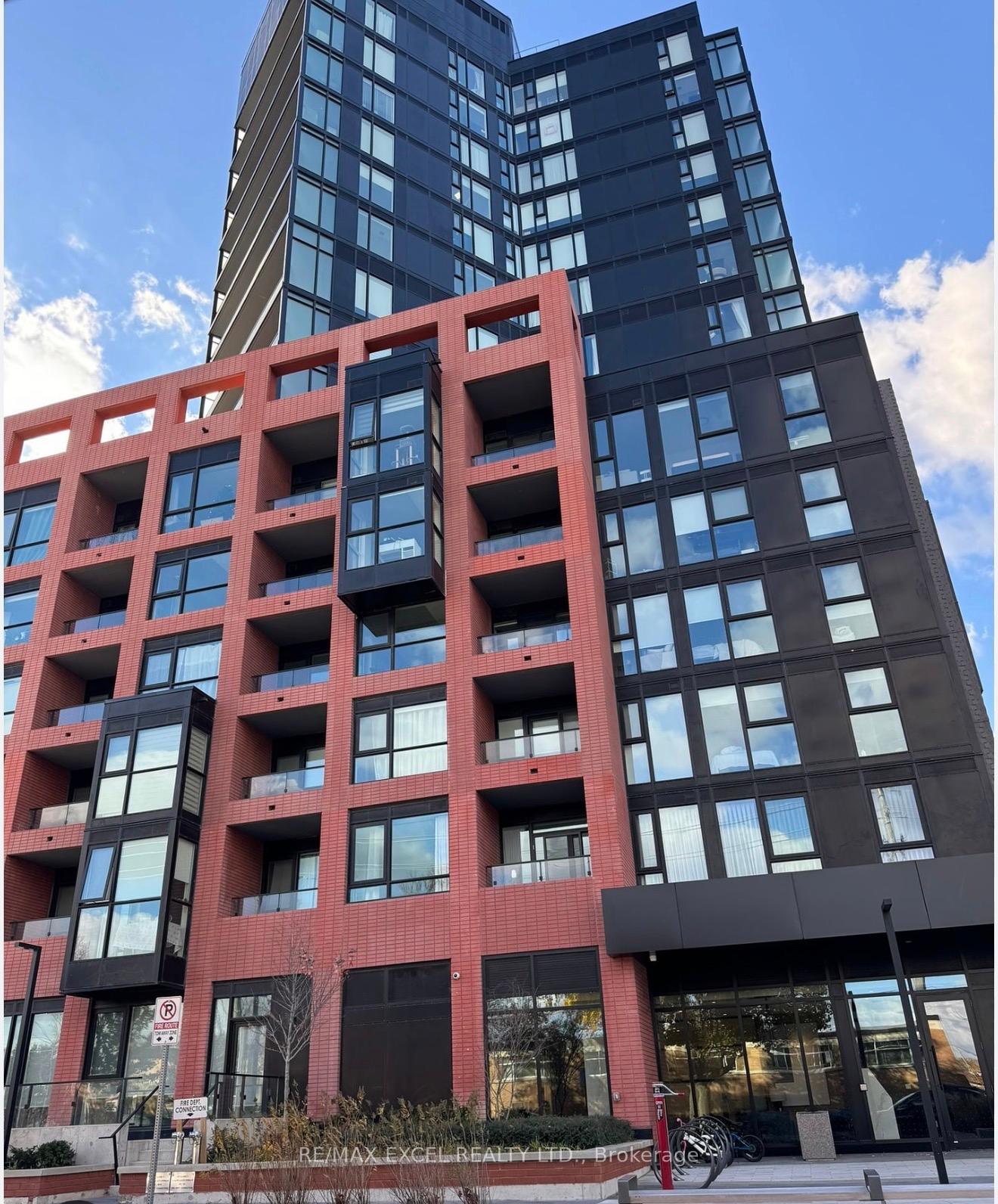 422 - 8 TIPPETT Road, Toronto C06, ON, exterior