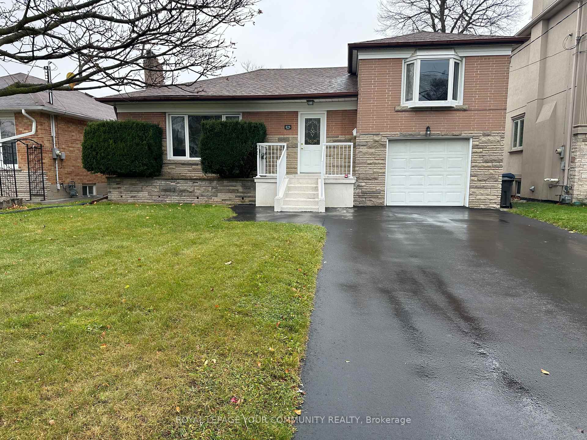 275 Betty Ann Drive, Toronto C07, ON, exterior