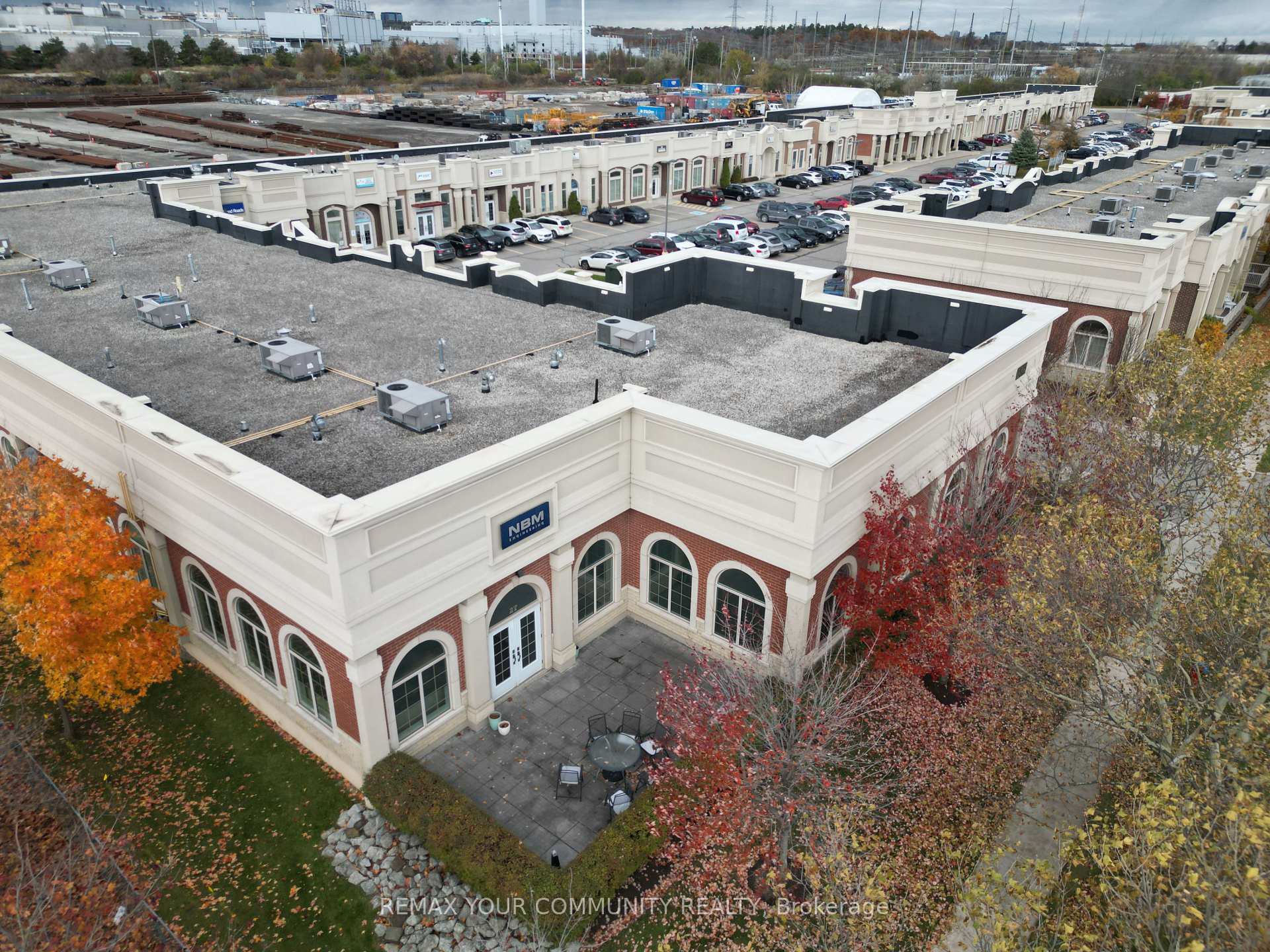 5 - 1525 Cornwall Road, Oakville, ON, exterior