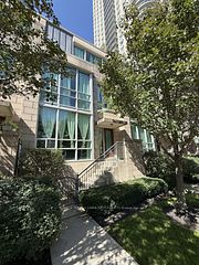 TH 128 - 70 Absolute Avenue, Mississauga, ON, exterior