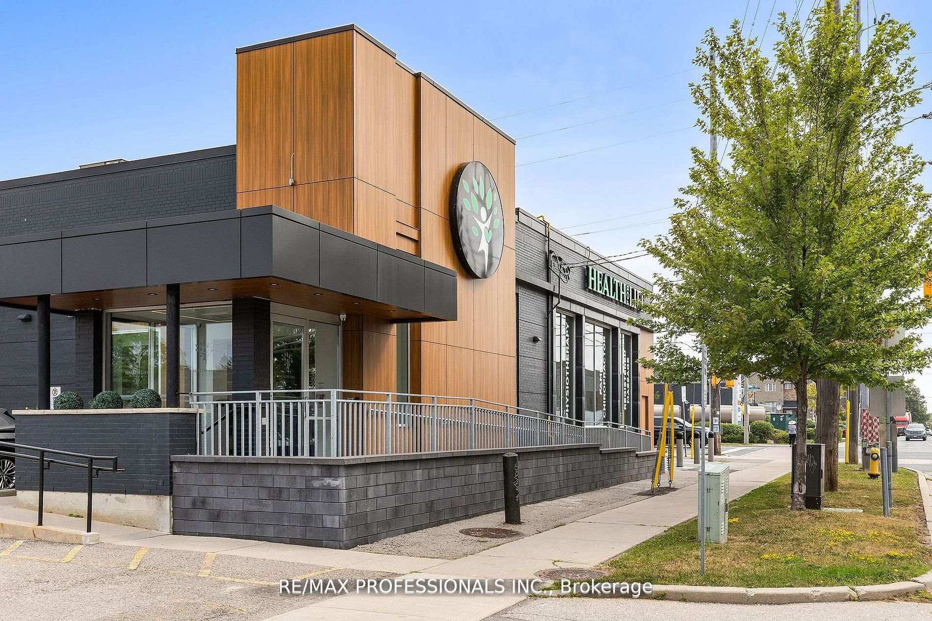 430 Browns Line N/A, Toronto W06, ON, exterior