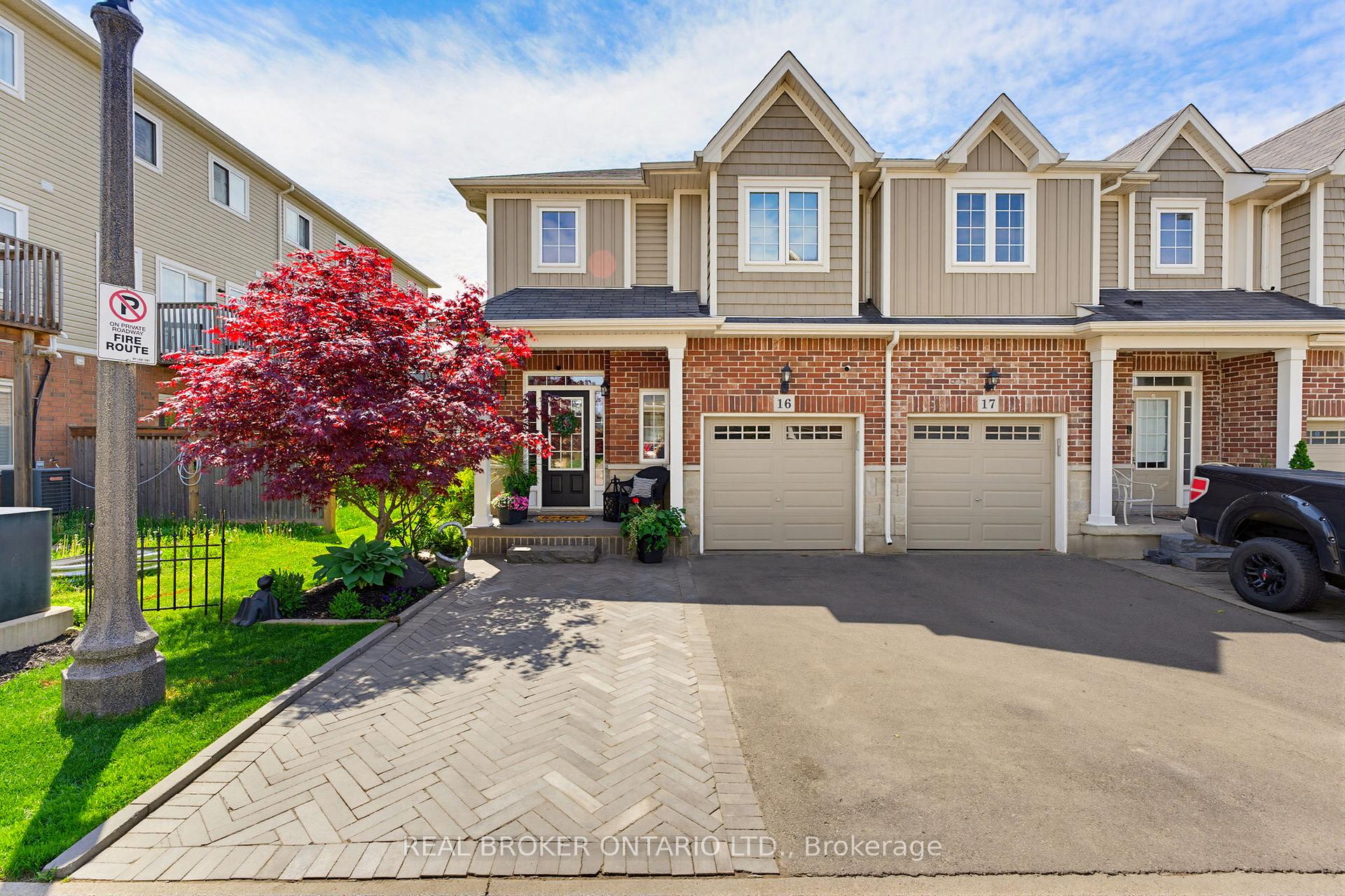 16 - 100 Chester Drive, Cambridge, ON, exterior