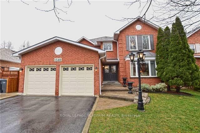 3BR Lower Level - 1540 Manorbrook Court, Mississauga, ON, exterior