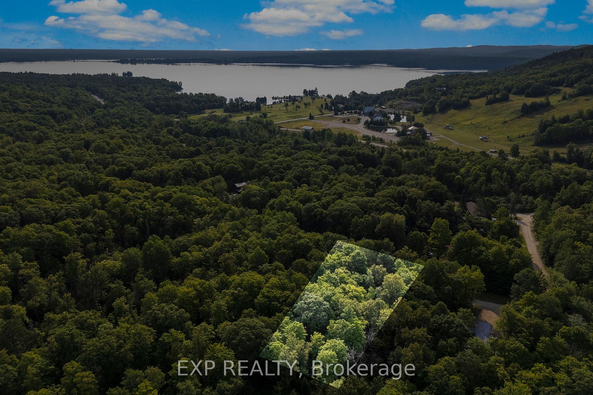 001 Crestview Drive, Greater Madawaska, ON, exterior