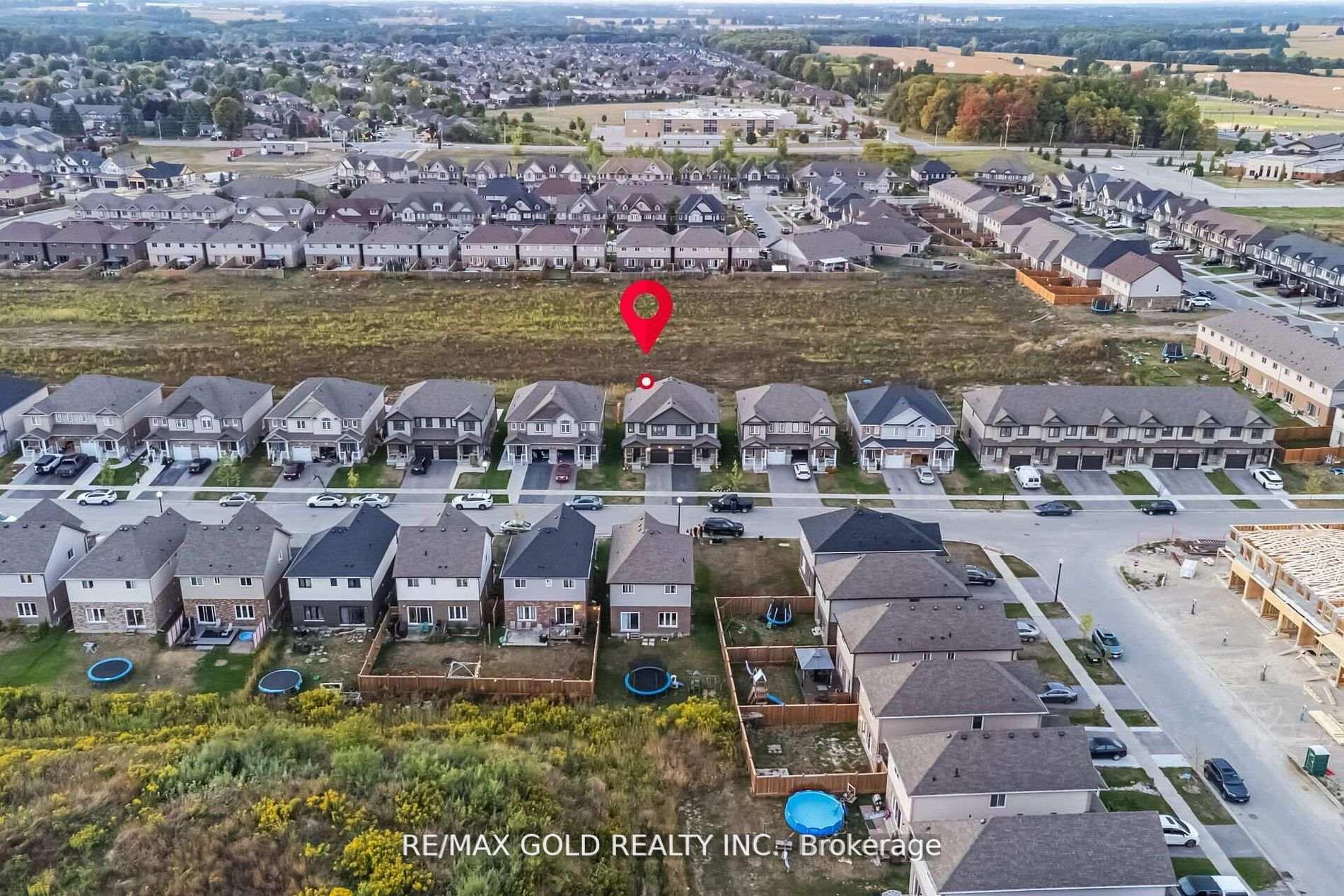 1357 Calais Drive, Woodstock, ON, exterior
