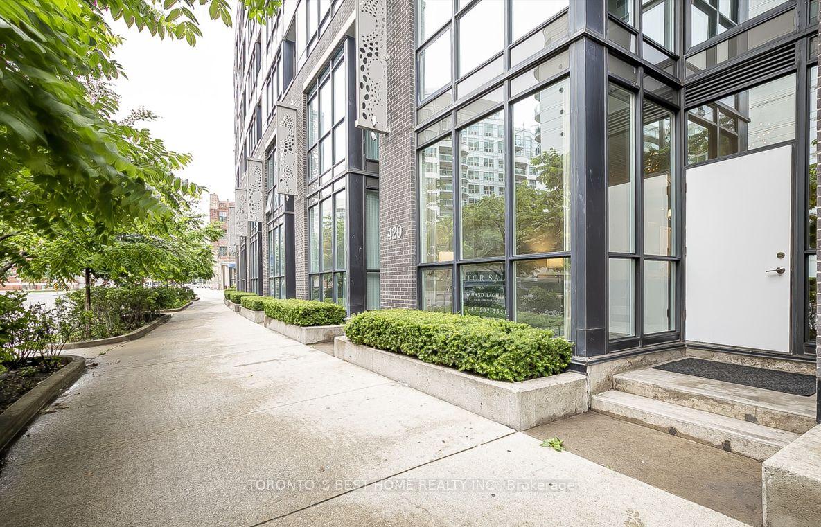 2bd Bed - 418 Lake Shore Boulevard W, Toronto C01, ON, exterior