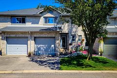 52 - 2 Royalwood Court, Hamilton, ON, exterior