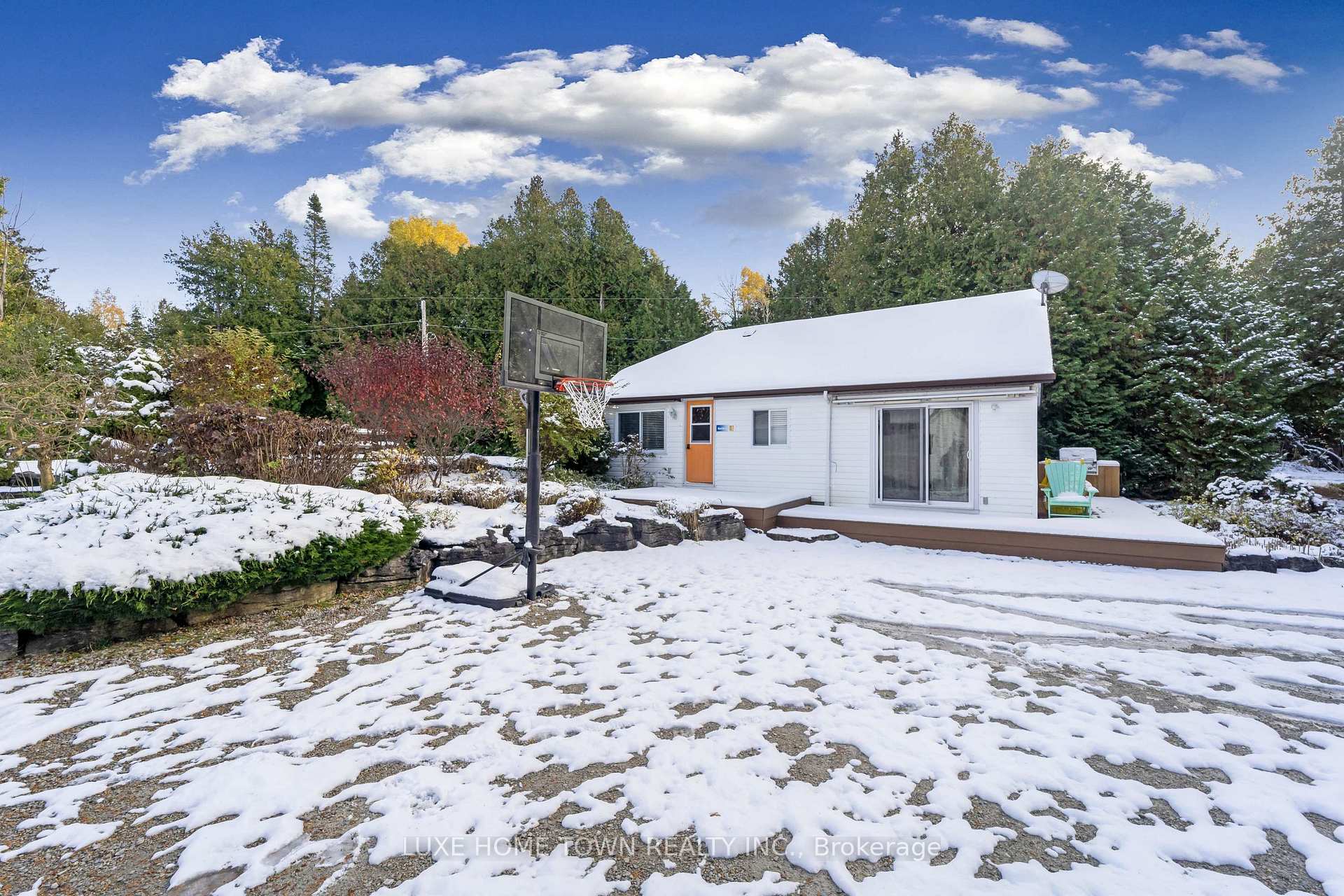 34 Green Cedar Drive N, Northern Bruce Peninsula, ON, exterior