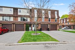 49 - 371 Bronte Street S, Milton, ON, exterior