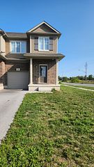 4 Sycamore Street, Welland, ON, exterior