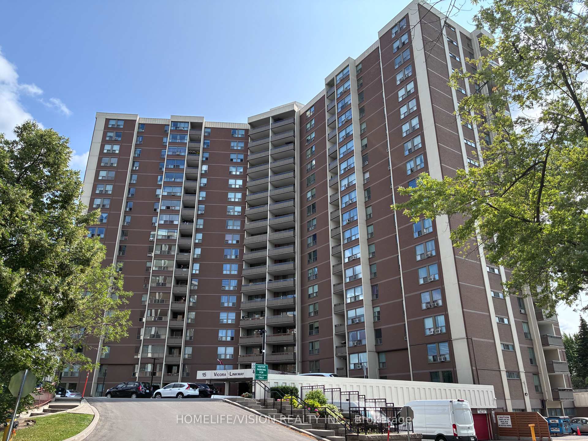 416 - 15 Vicora Linkway N/A, Toronto C11, ON, exterior