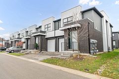 18 - 499 Sophia Crescent, London North, ON, exterior