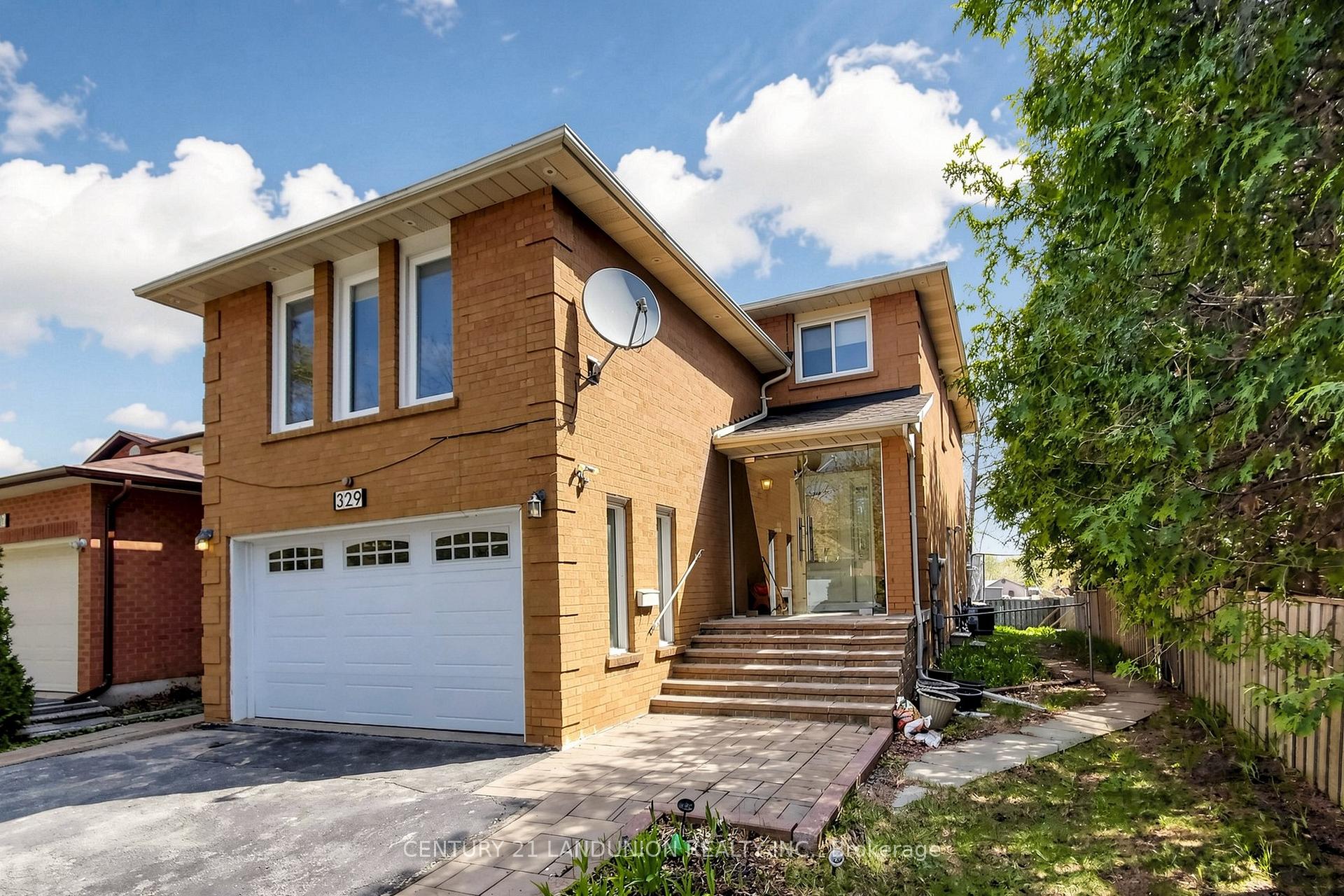 329 Atha Avenue, Richmond Hill, ON, exterior