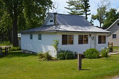 9 Ridge Avenue, Ramara, ON, exterior