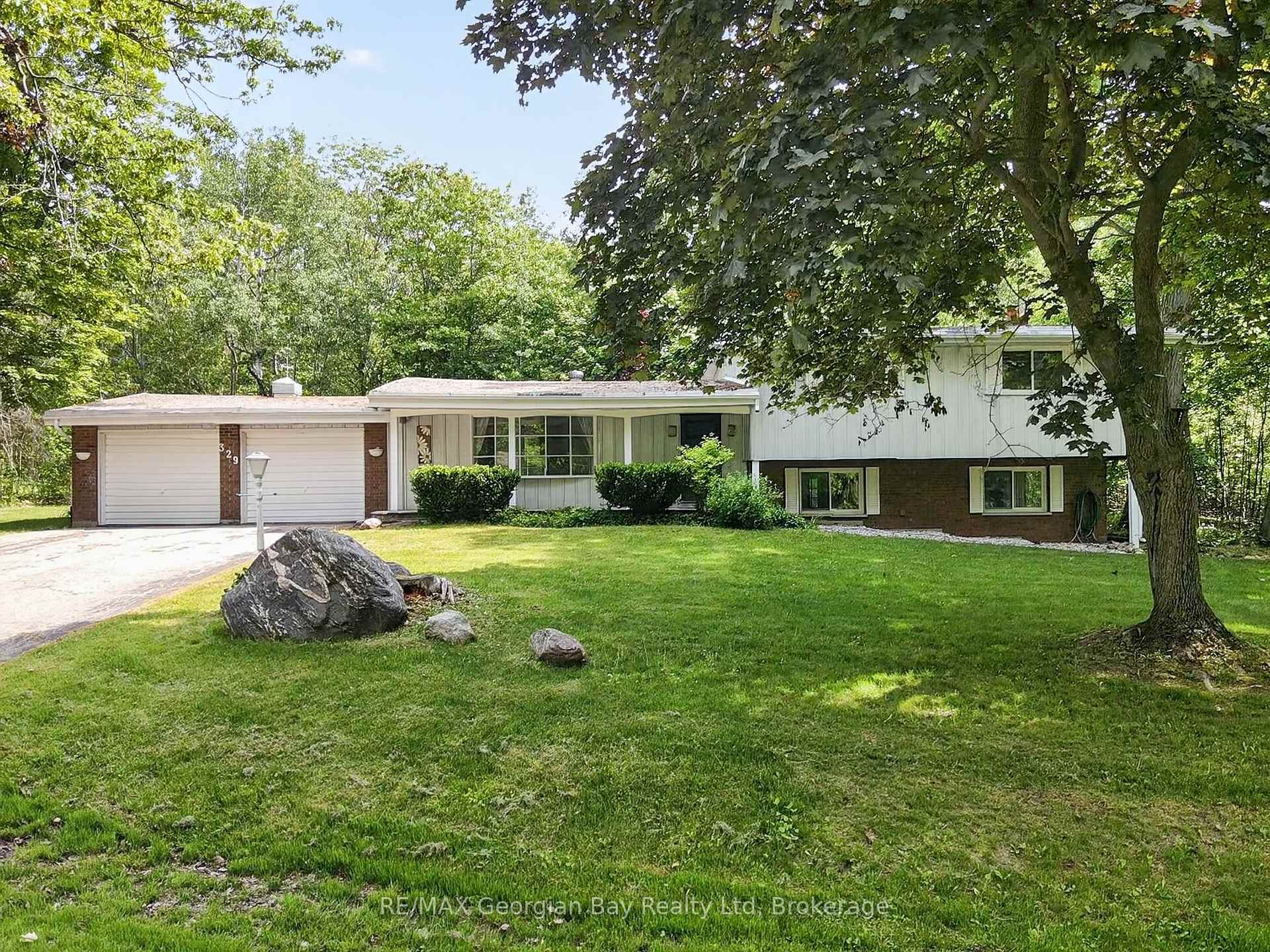 329 Glenbrook Drive, Midland, ON, exterior