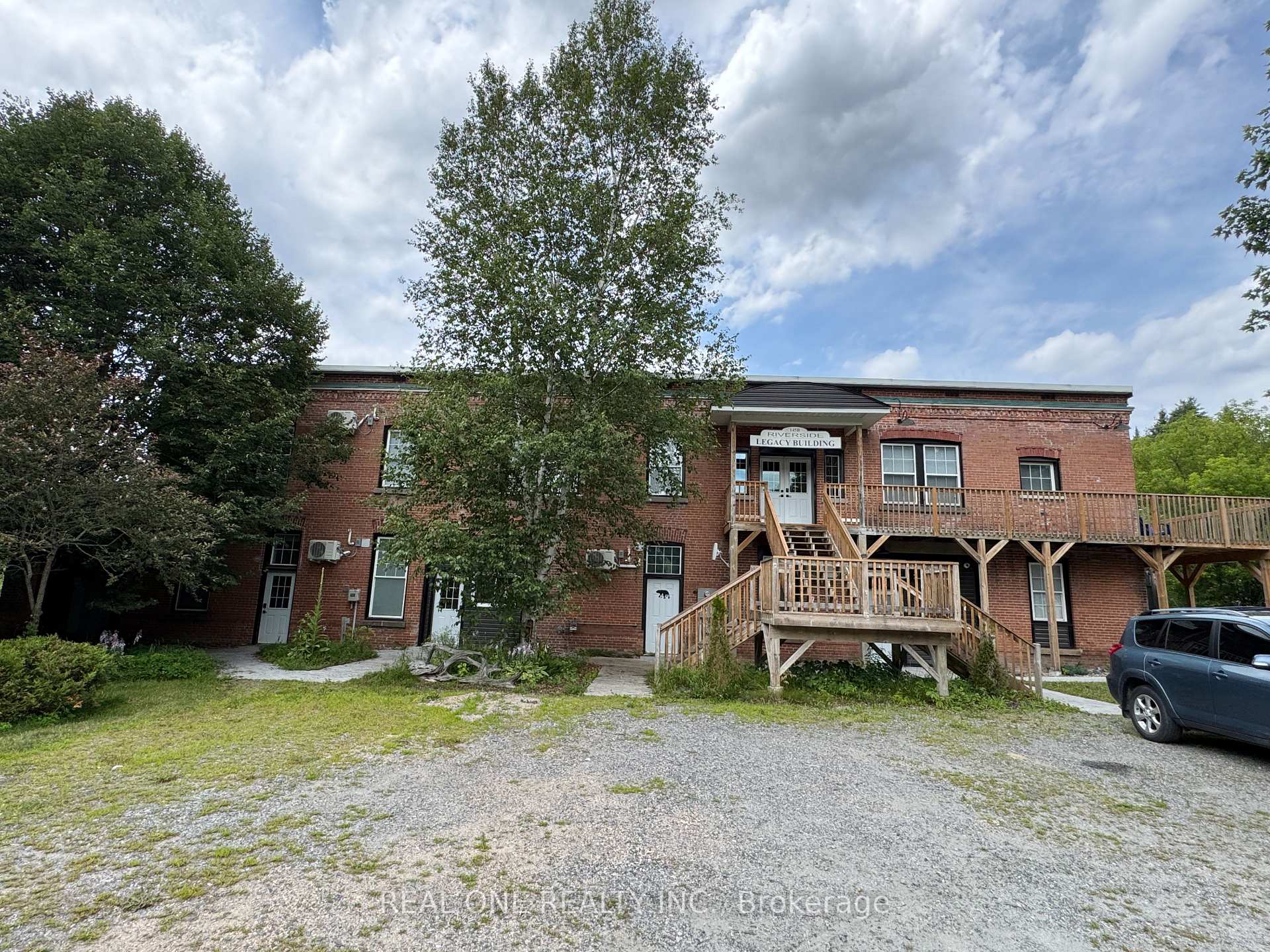145 Syples Street, Burk's Falls, ON, exterior