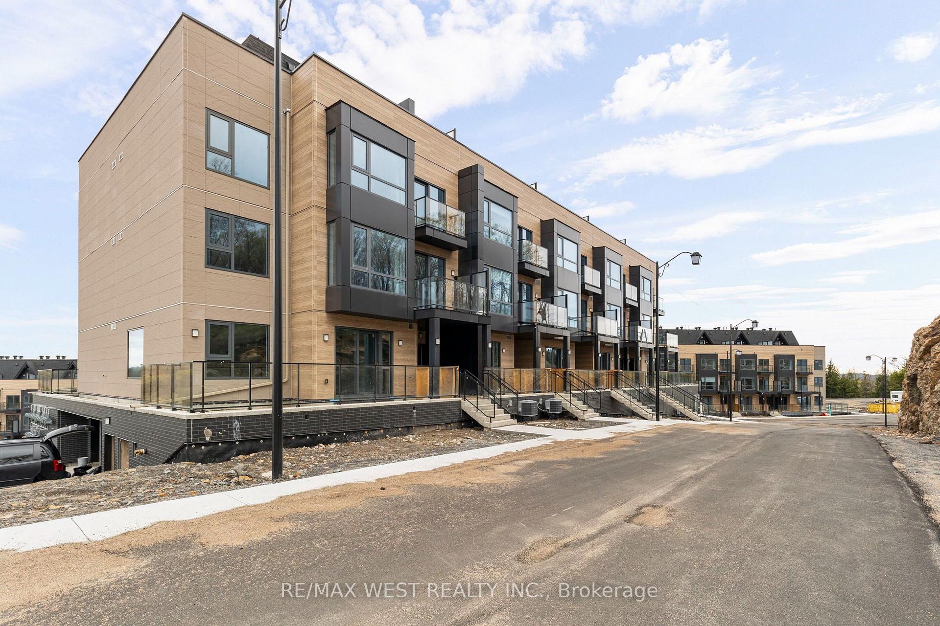 D208 - 119 Town Line E Road, Huntsville, ON, exterior