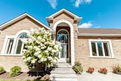 44 Deer Ridge Road, Uxbridge, ON, exterior