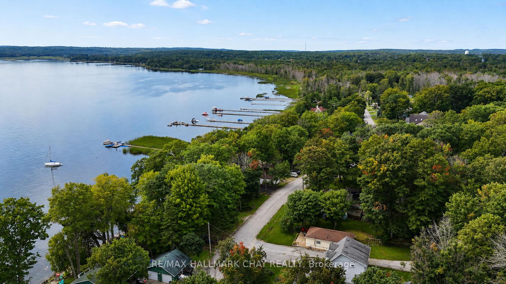 375 Robins Point Road, Tay, ON, exterior