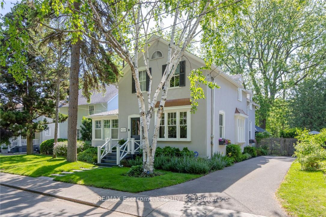 332 Palmer Avenue, Oakville, ON, exterior