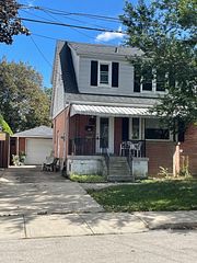 Upper - 225 East 14th Street, Hamilton, ON, exterior