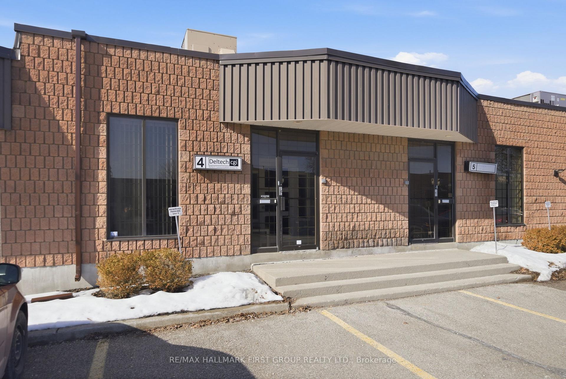 #4 - 1730 Mcpherson Court, Pickering, ON, exterior