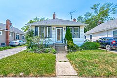 104 Highland Avenue, St. Catharines, ON, exterior
