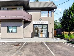 2 - 290 Vine Street, St. Catharines, ON, exterior