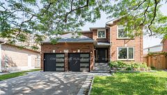 Upper Half - 1588 Stationmaster Lane, Oakville, ON, exterior