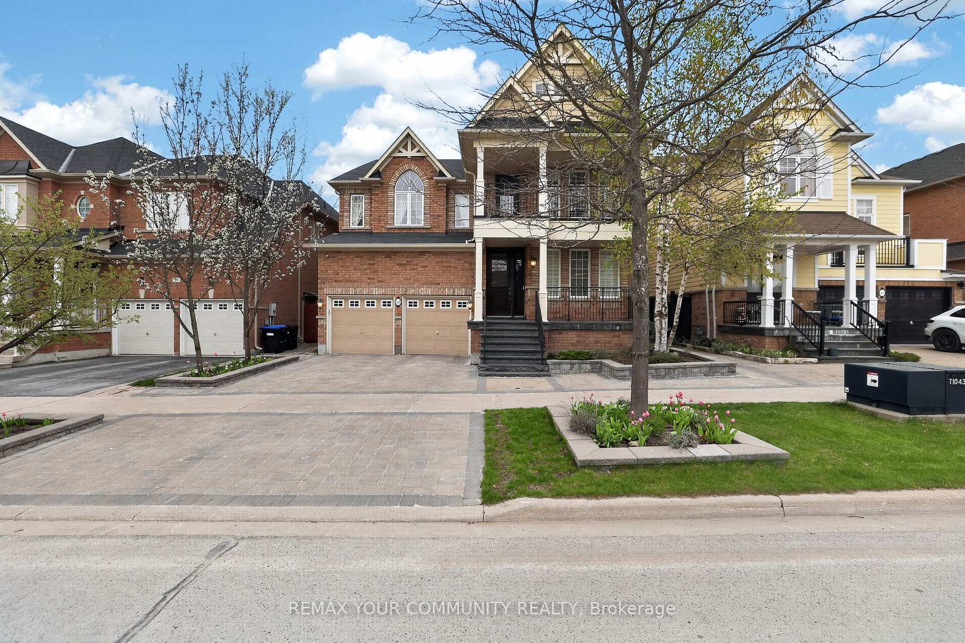 42 Rogers Trail, Bradford West Gwillimbury, ON, exterior