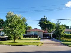26 Applefield Drive, Toronto E09, ON, exterior