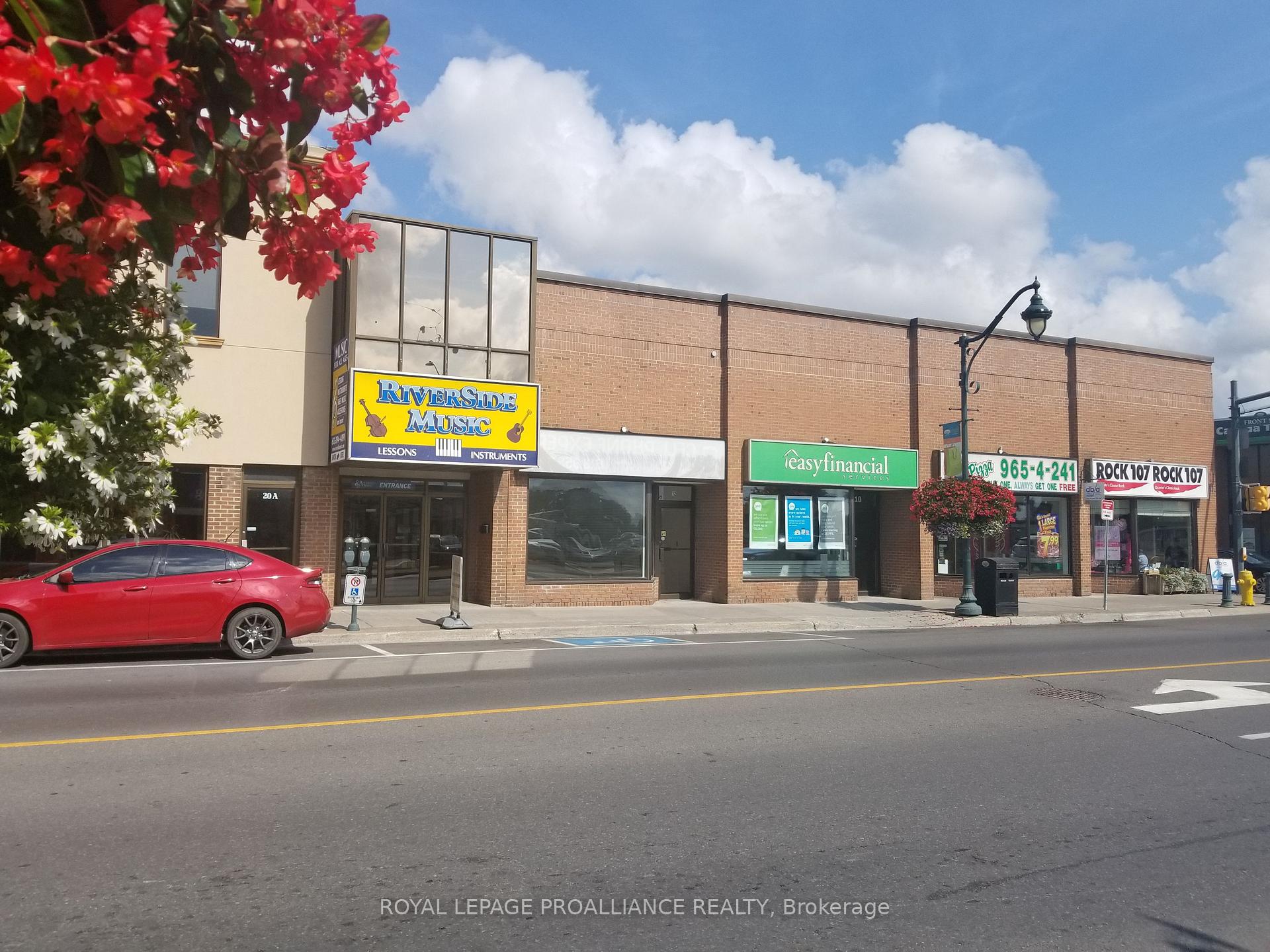22 Front Street, Quinte West, ON, exterior