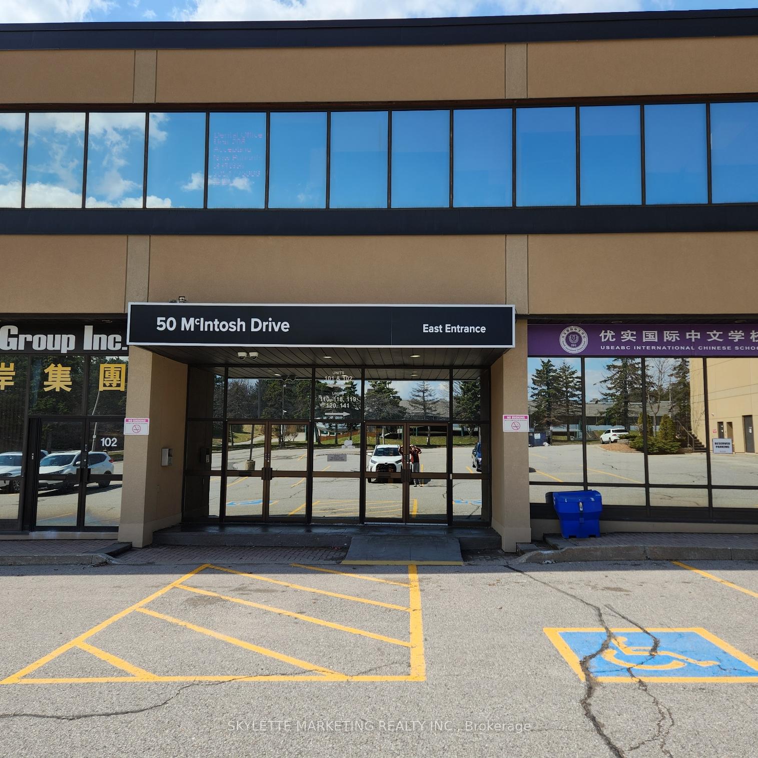 109-110 - 50 McIntosh Drive, Markham, ON, exterior