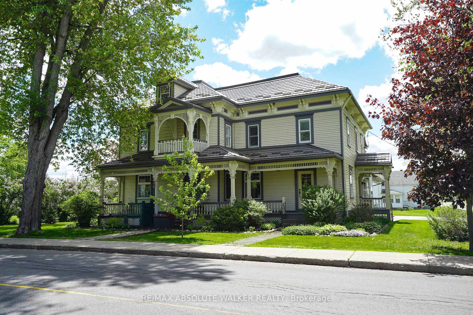 3302 Main Street, North Stormont, ON, exterior
