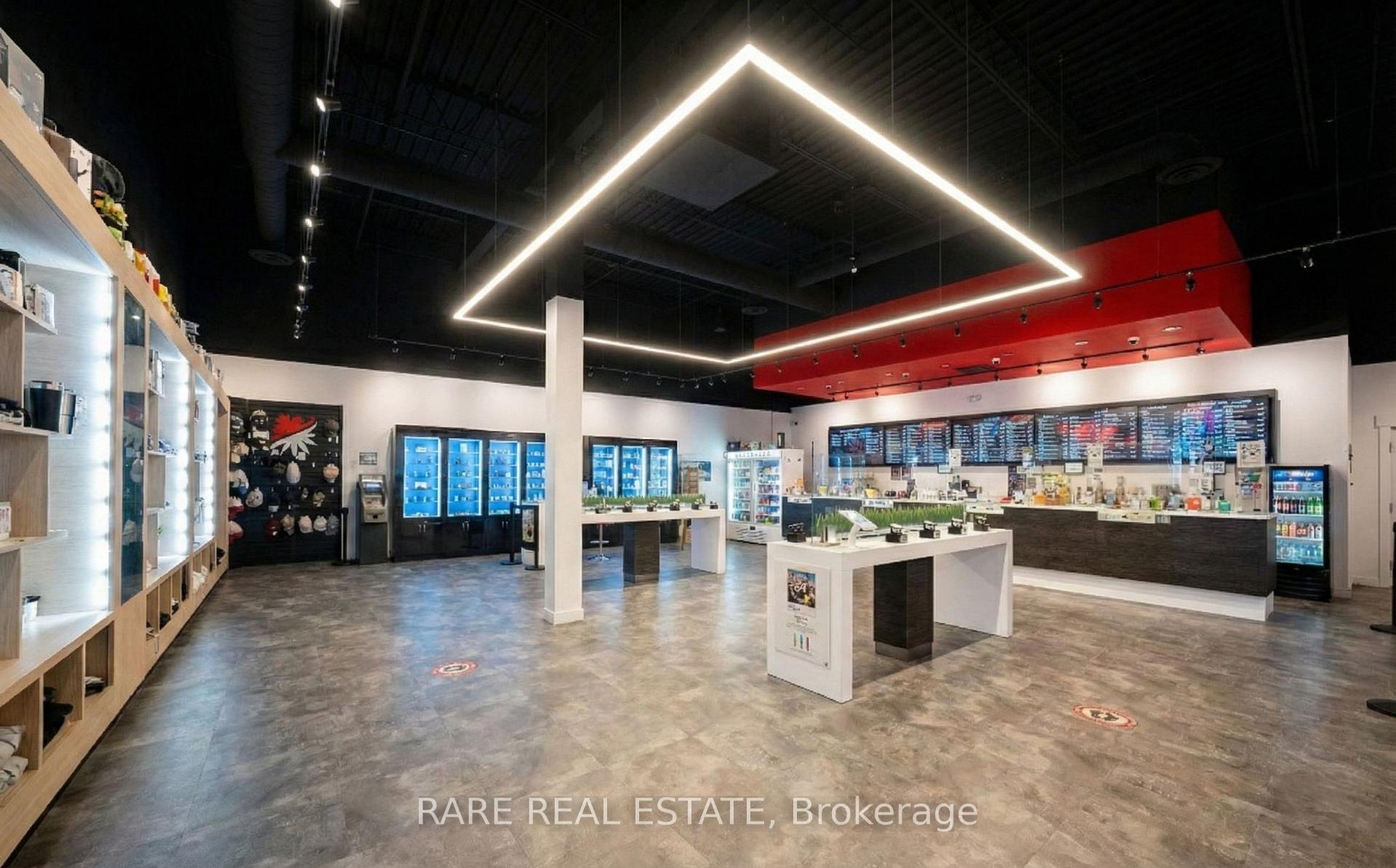 A - 4635 Queen Street, Niagara Falls, ON, exterior