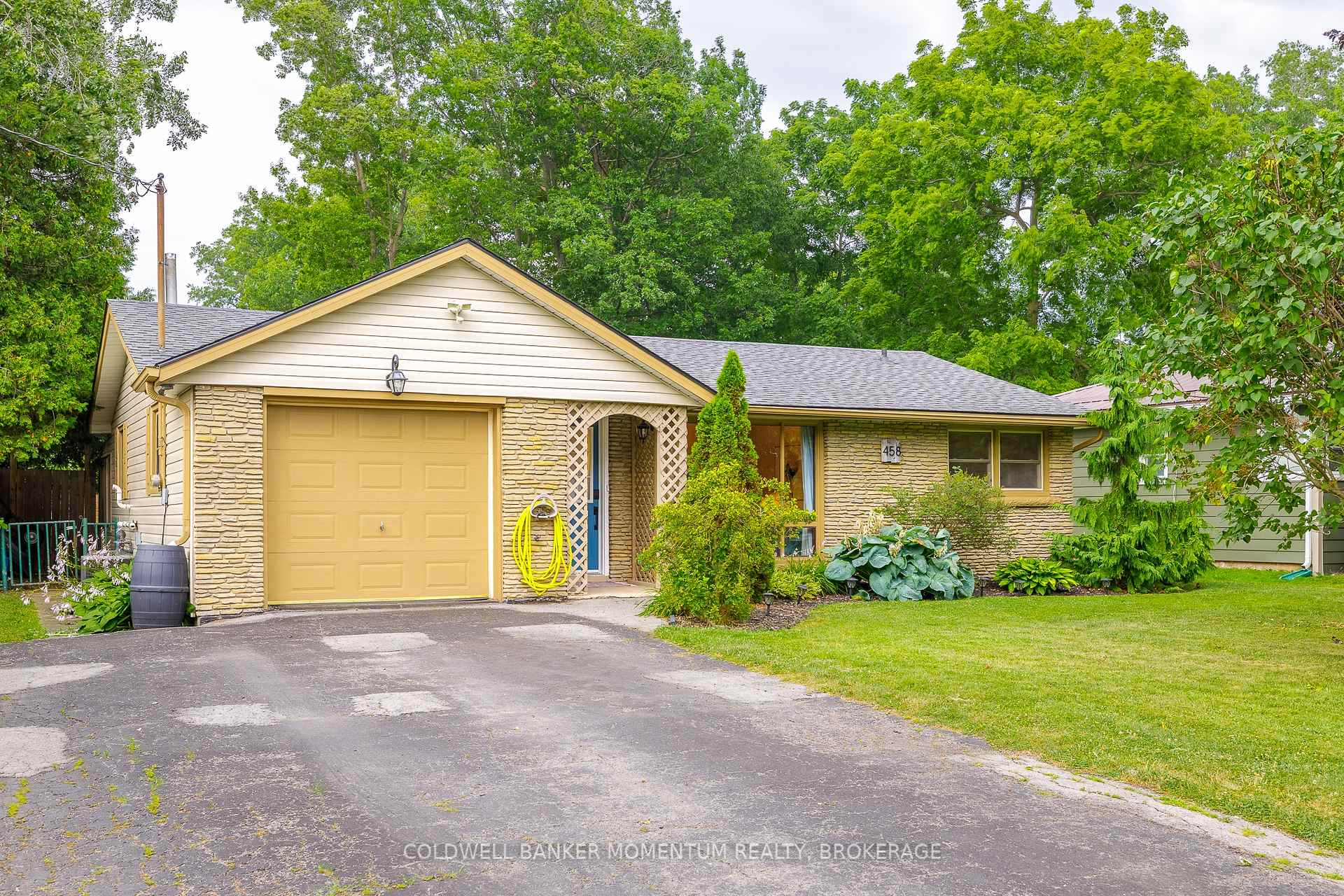 458 Belleview Boulevard, Fort Erie, ON, exterior