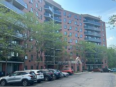 808 - 9 Bonheur Court, Brantford, ON, exterior