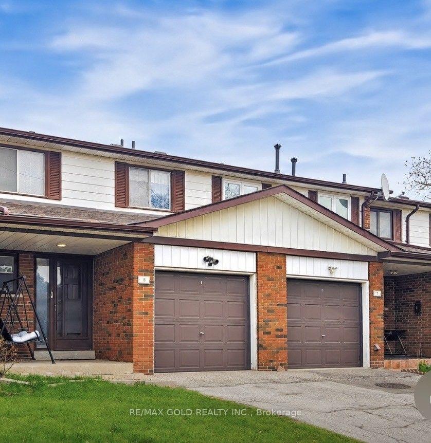 8 - 7033 Netherbrae Road, Mississauga, ON, exterior