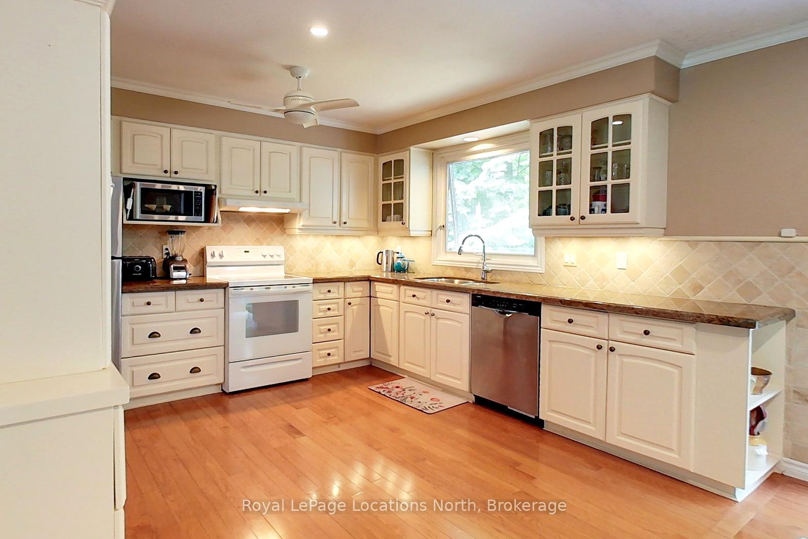 62 Parklane Crescent, Meaford, ON, exterior