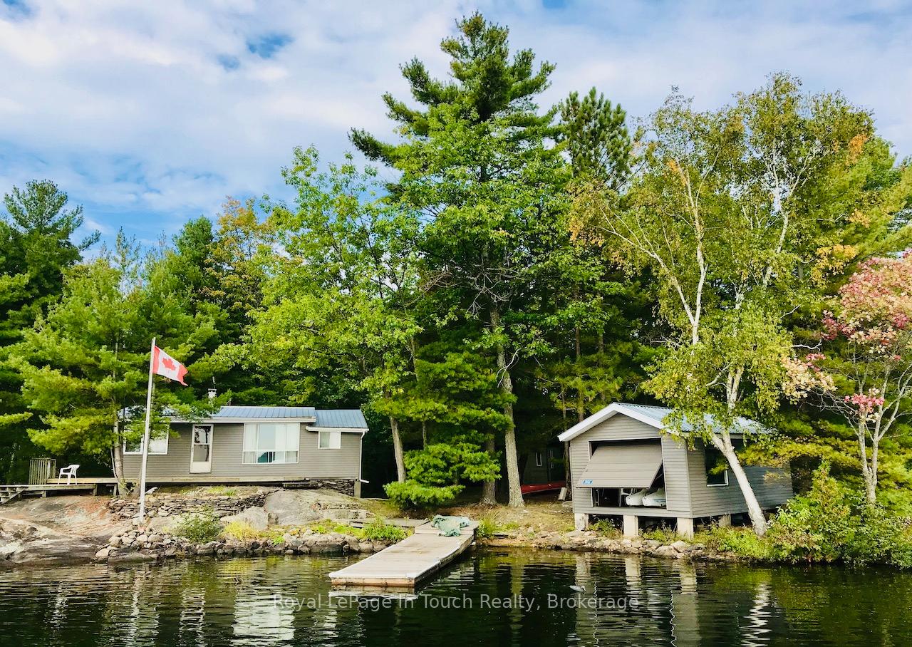 1916 Six Mile lake Shore Island, Georgian Bay, ON, exterior