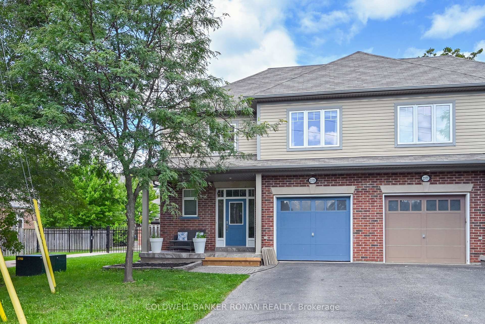 2375 Glenwood School Drive, Burlington, ON, exterior